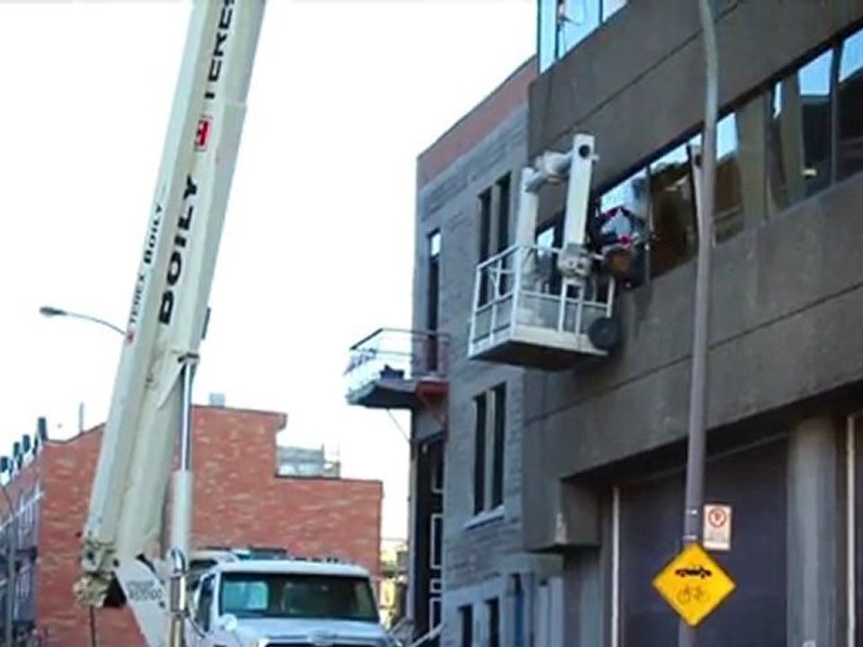 Lavage de vitres Boily, Quartiers industriels et Édifices à bureaux swing stage
