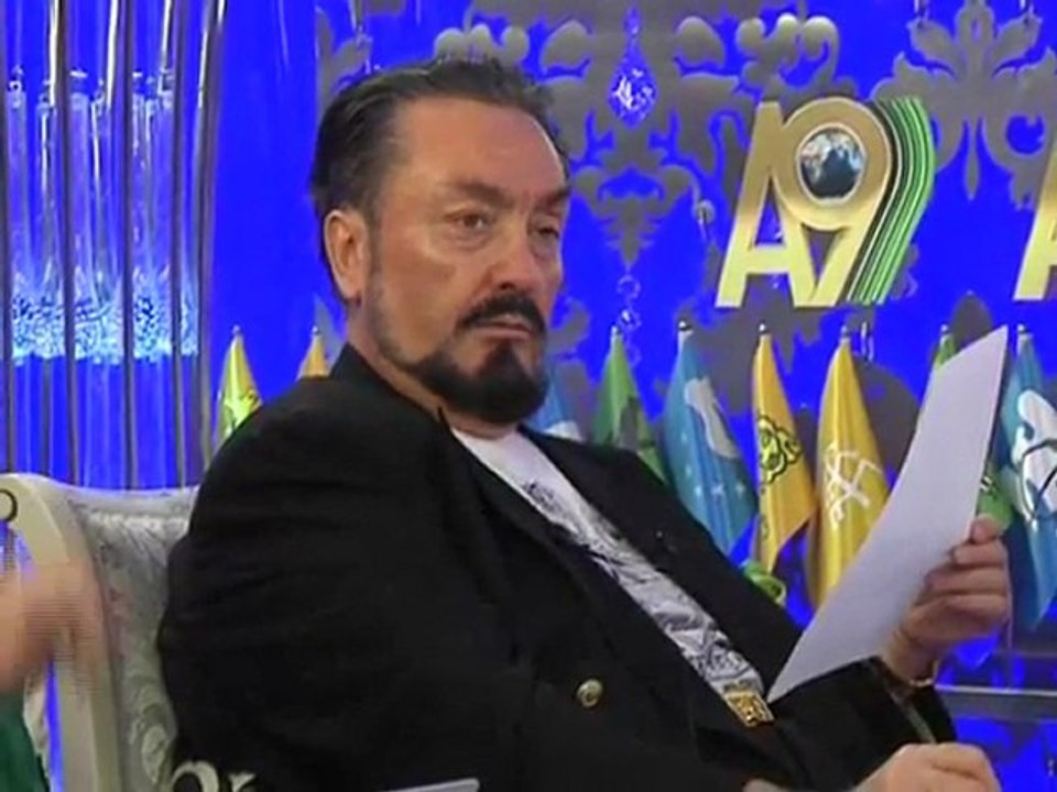 Ali Özek Hocamız 'Adnan Oktar asrımızın Bediüzzaman'ıdır' demiştir.