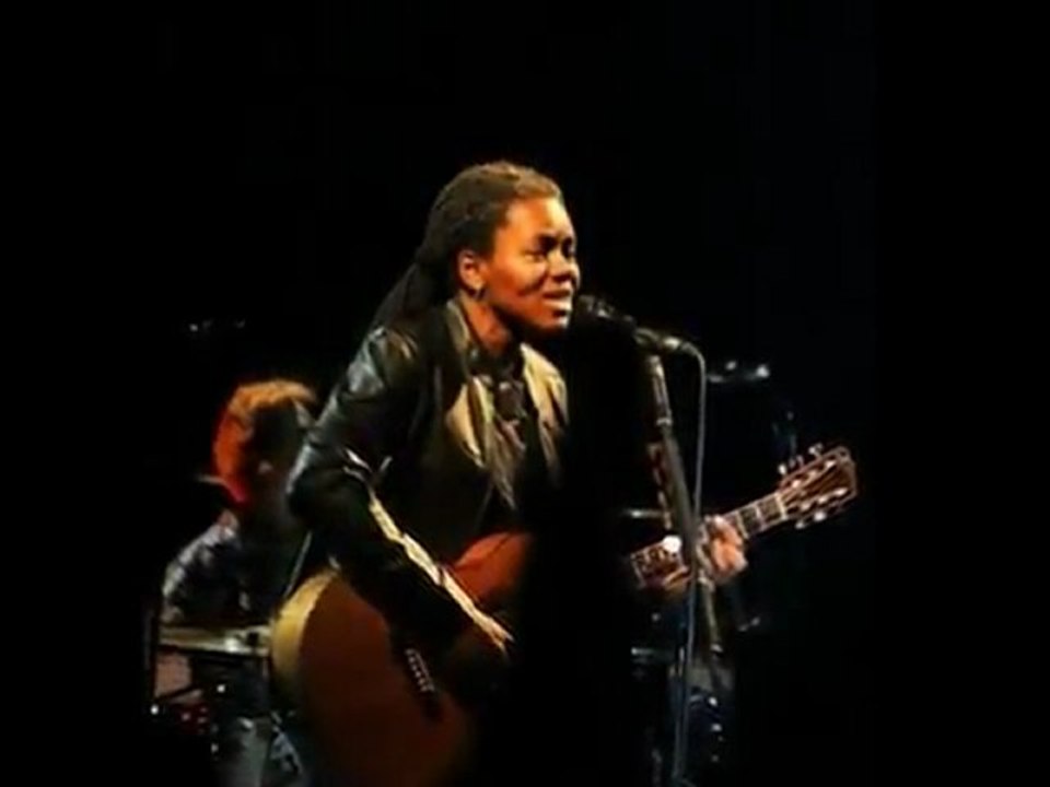 Tracy Chapman - America - w_ lyrics
