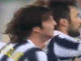Juventus 2.2 AC Milan : Vucinic Goal