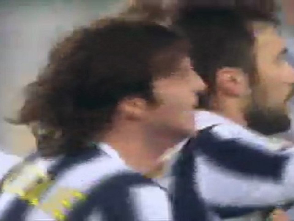 Juventus 2.2 AC Milan : Vucinic Goal