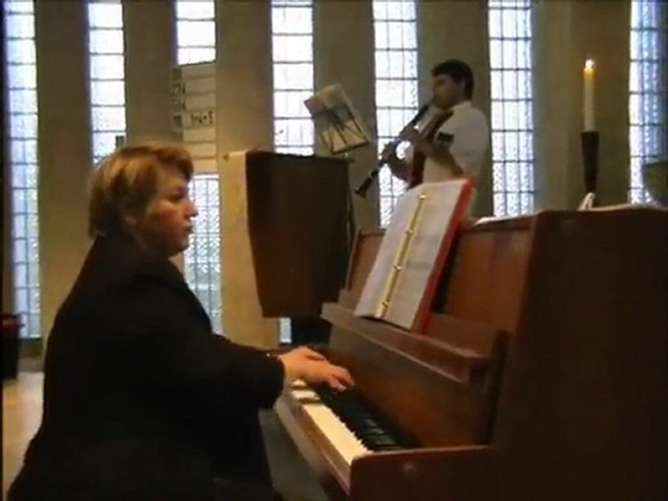 Somebody loves me - George Gershwin - GENNADY & NINEL  POTASHNIK (Clarinet / Piano)