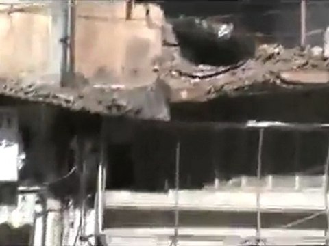 فري برس حمص قصف عنيف على الخالدية واحتراق البيوت20 3 2012 ج4