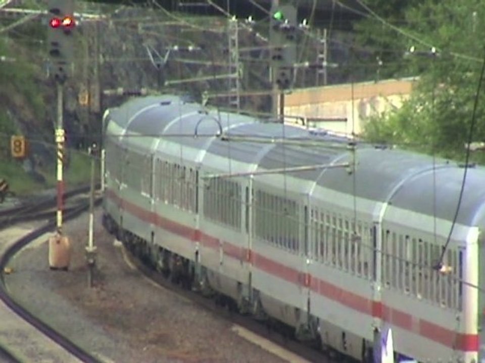 Züge Alter Bahnhof Hatzenport, 2x BR181, GAF 100 R/V, SNCF Prima, Captrain 185, 4x 143, 425