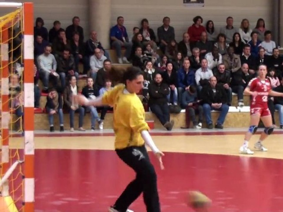 Championnat de France Hand Ball D2F  Celles sur Belle - Nice