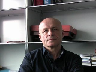 Olivier Poivre d'Arvor et la neutralité politique