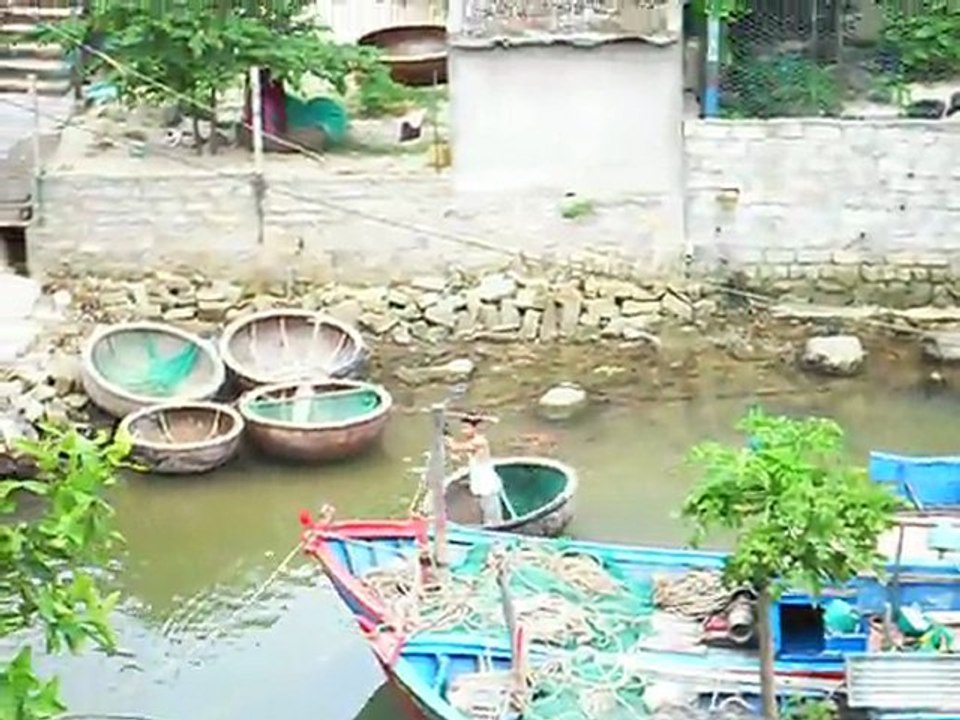 barque ronde au Vietnam