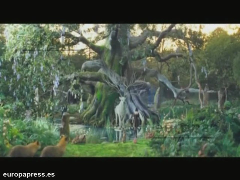 Charlize Theron viene con fuerza en Blancanieves