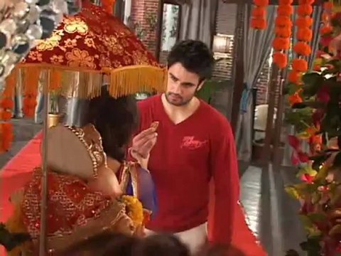 *Drashti Dhami* Madhubala EIEJ India Forums Segment 29/09/2012