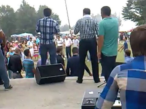 SAMSUN MAĞMURDAĞI ŞENLİĞİ 26.08.2012-ALİ RIZA ÇOLAK & MUHAMMET USTABAŞI & HİKMET CÜRE-SÜPER HORON 3