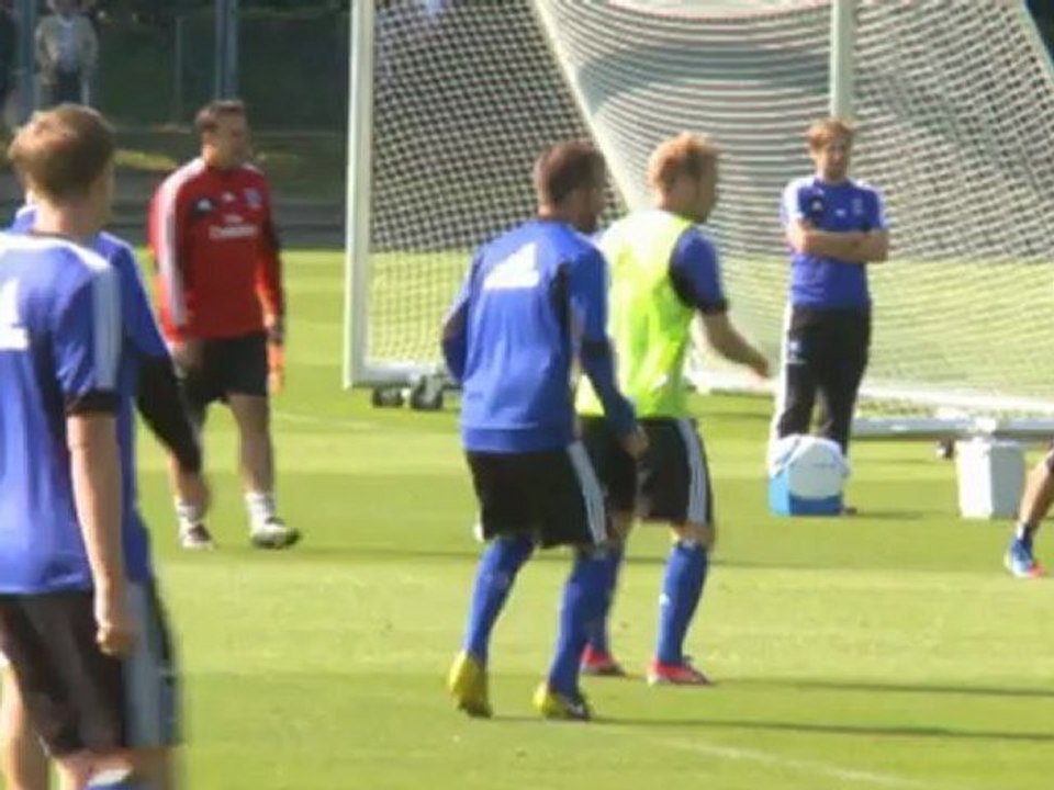 HSV bezwingt Meister Dortmund