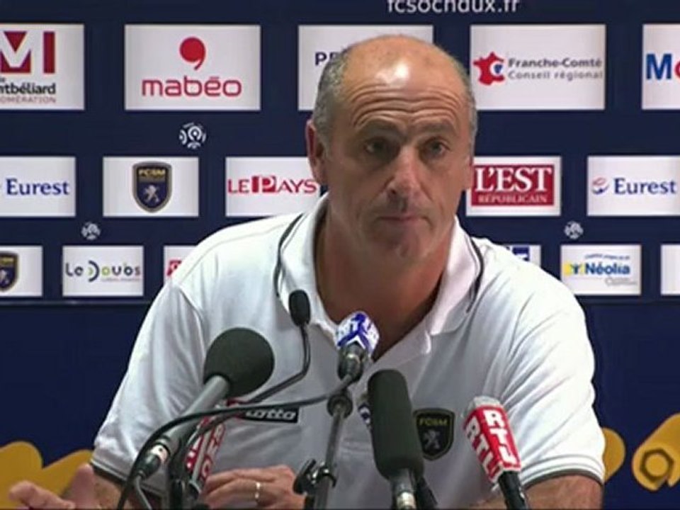 Conférence de presse FC Sochaux-Montbéliard - ESTAC Troyes : Eric HELY (FCSM) - Jean-Marc FURLAN (ESTAC) - saison 2012/2013
