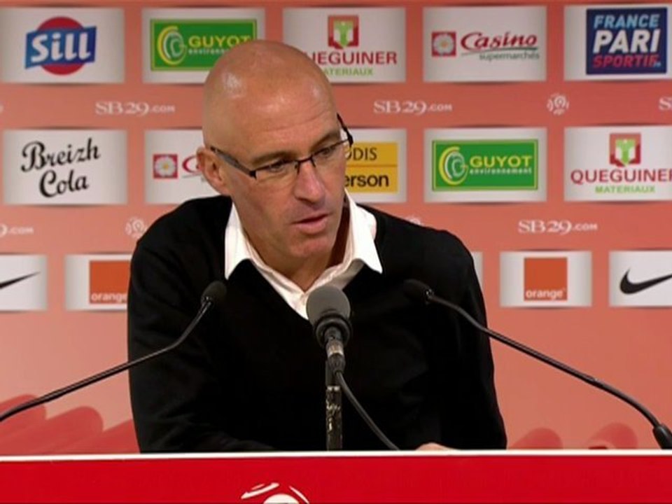 Conférence de presse Stade Brestois 29 - Valenciennes FC : Landry CHAUVIN (SB29) - Daniel  SANCHEZ (VAFC) - saison 2012/2013