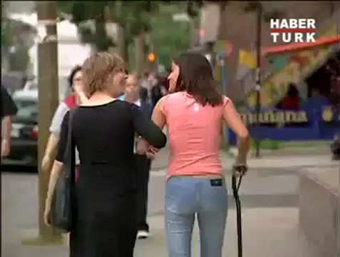 ALSeSLi.Com, alsesli Bu kız adamı çıldırtır! - Komik LiSa SiKİLDİNN!