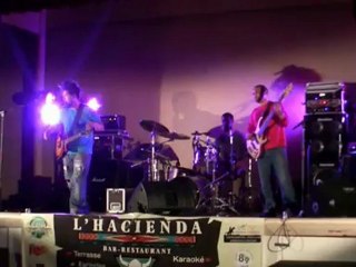 Lexa pas tout seul @ Soucy (23/09/12)