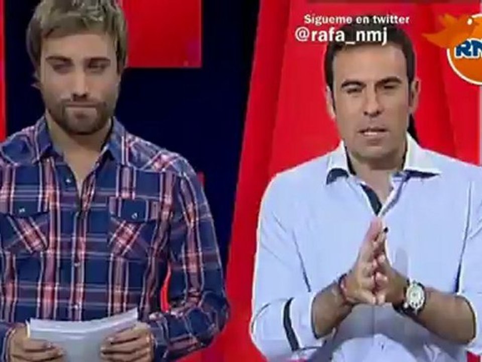 Dispute en plein match entre Leo Messi et David Villa