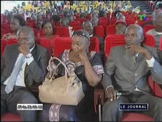 Les filles et fils des Plateaux face au député de l’UFD  Josué Rodrigue Ngouonimba