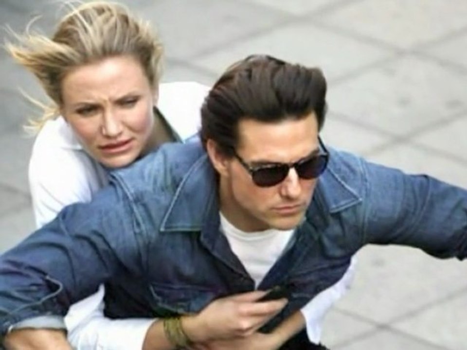 Hrithik Roshan To Get Tom Cruise's Shoes In Kni...