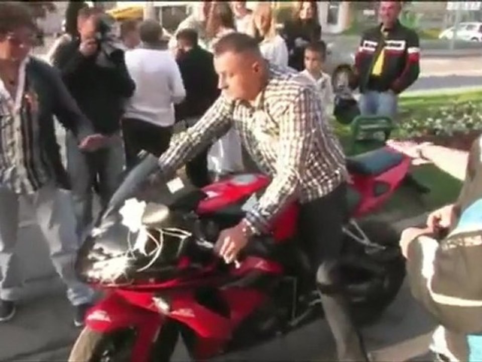 Pierwszy raz na prawdziwym motocyklu _ For the first time on a real motorcycle