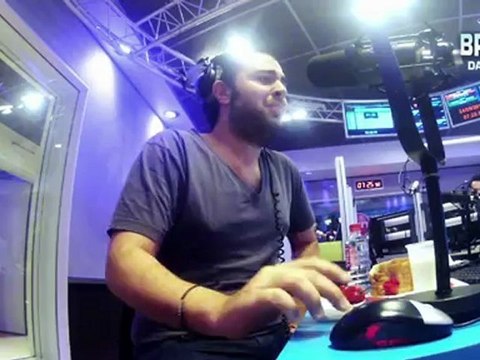 Le défi d'Elliot - Combien de bouchées Elliot peut avaler du piment le plus fort du monde ?