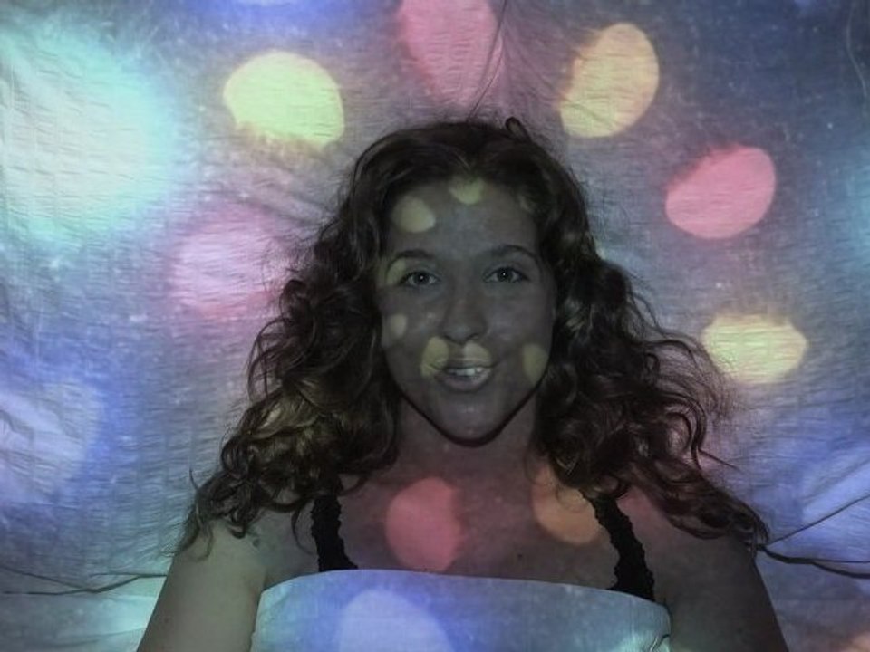 Sophie Maurin - Far Away (clip)