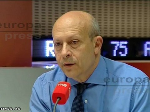 Wert defiende la autoridad del profesor