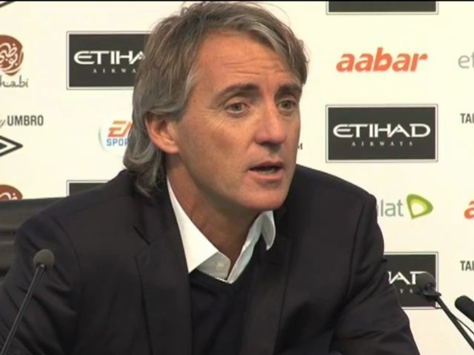 Mancini hat Balotelli geschubst