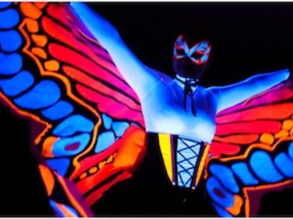 Extravaganza show - Light Show Dolls (Moscow, Russia)