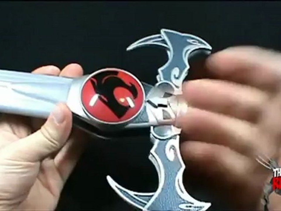 Toy Spot - Bandai Thundercats 2011 Deluxe Sword of Omens