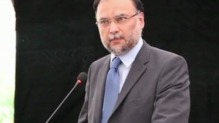 Ahsan Iqbal addressing young IT professionals of Pakistan at Netsol
