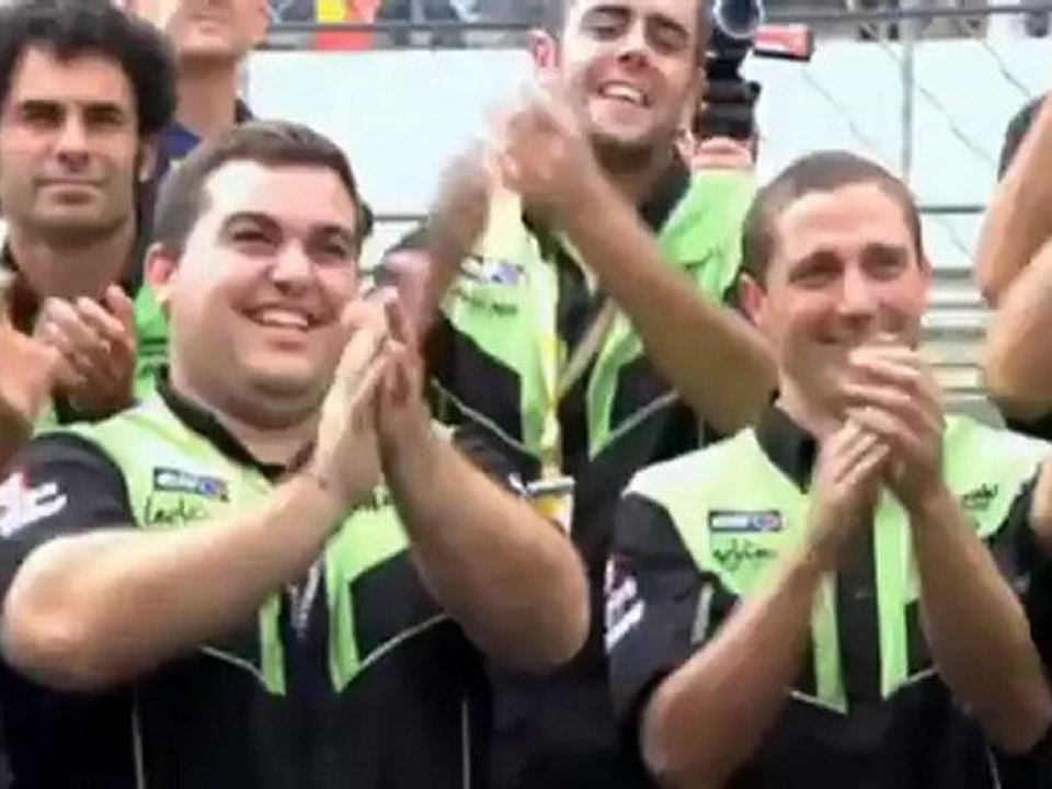 SBK: Lavertys Debütsieg, Melandri im Krankenhaus