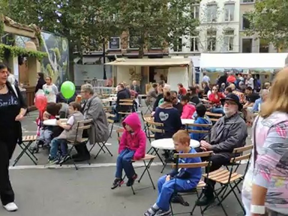 Extrait des Violons du Mamou au Marché de la Vallée du Lot à Bruxelles