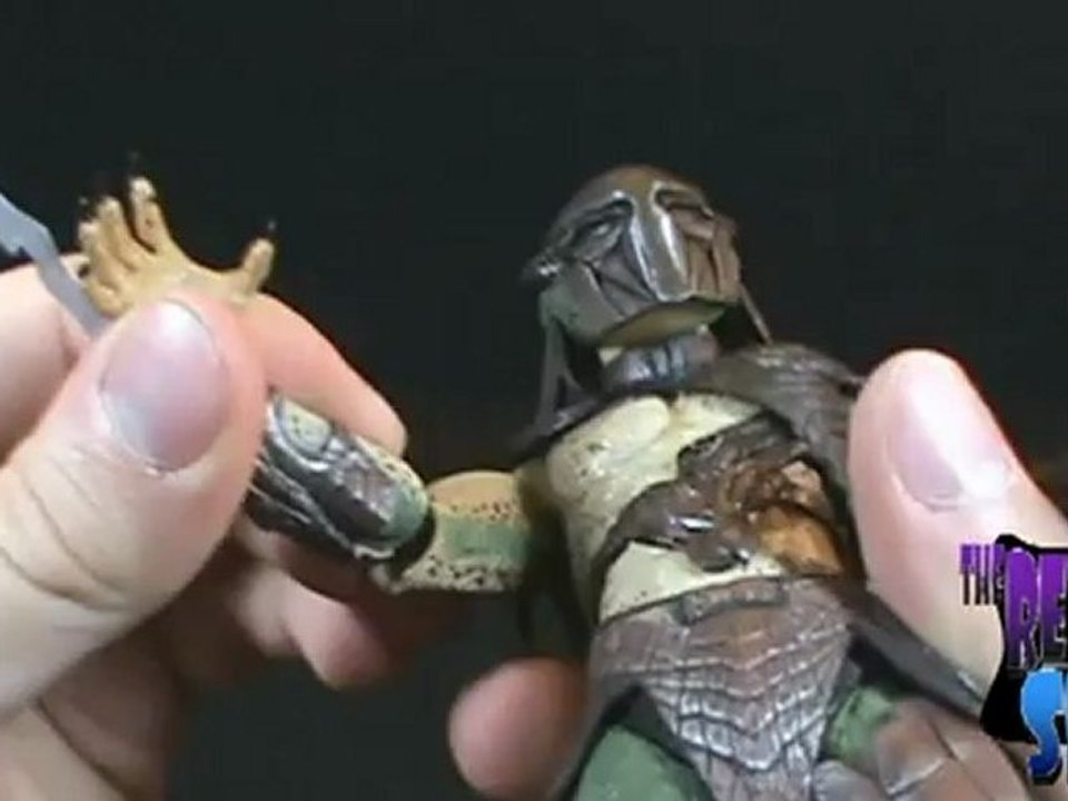 Toy Spot - Neca Predators Falconer Predator