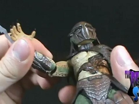 Toy Spot - Neca Predators Falconer Predator