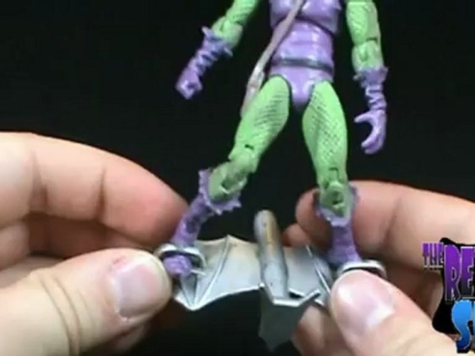 Toy Spot - Marvel Universe Green Goblin Figure