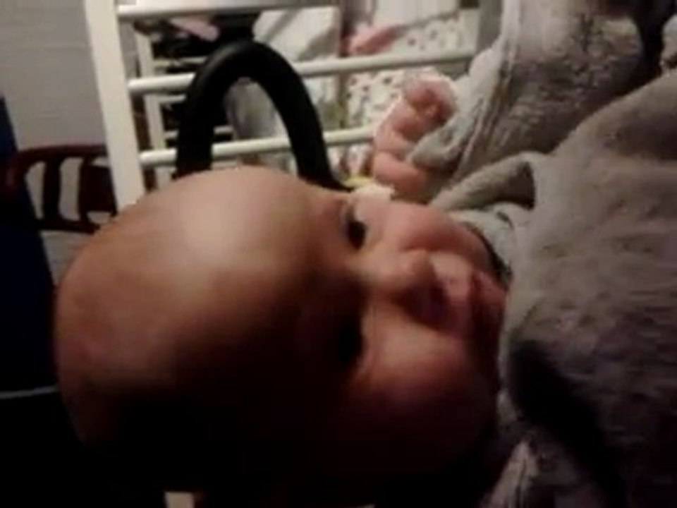 HiHi Je Crache Mon Lait