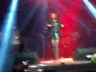 SANDRA@   Warsaw   23-9-2012:  Singing  with  Fans  Infinite  Kiss  -  "Stop  For  A  Minute" !