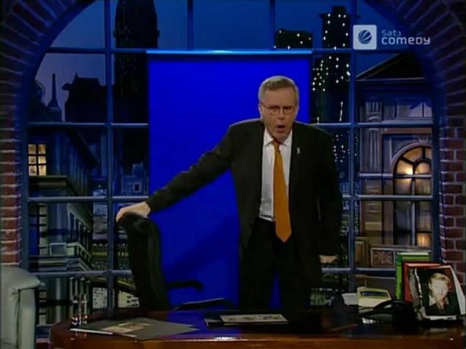 Die Harald Schmidt Show - 0876 - 2001-02-07 - Charlotte Grace Roche, Paul Breitner