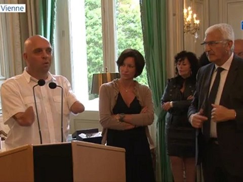 Philippe Croizon, citoyen d'honneur de la Vienne (partie 2/3)
