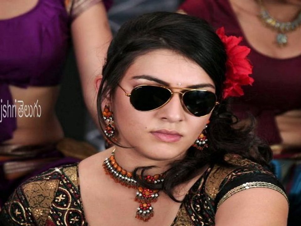 Manchu Vishnu To Romance Hansika Motwani In His Next "Denikaina Ready" - Tollywood News