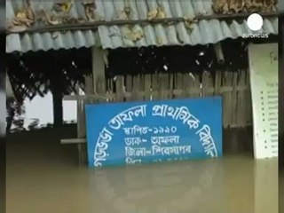 Floods in northeast India leave 30 dead