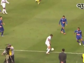 Lucas Moura humilla a 5 adversarios