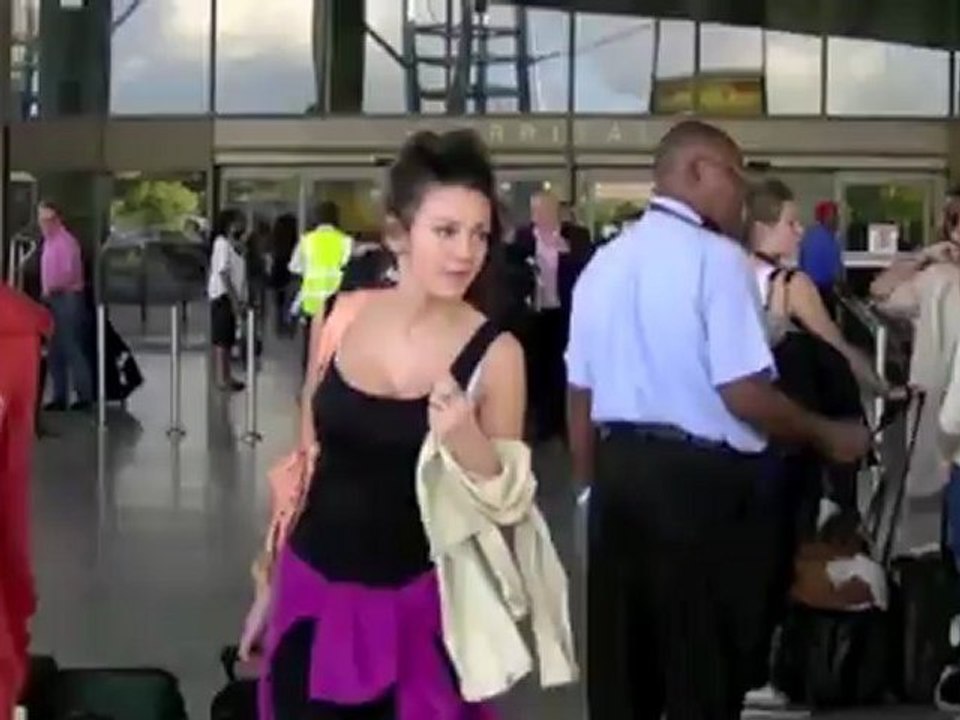 Celebrity Bytes: Michelle Keegan Scoops Sexist Female Award