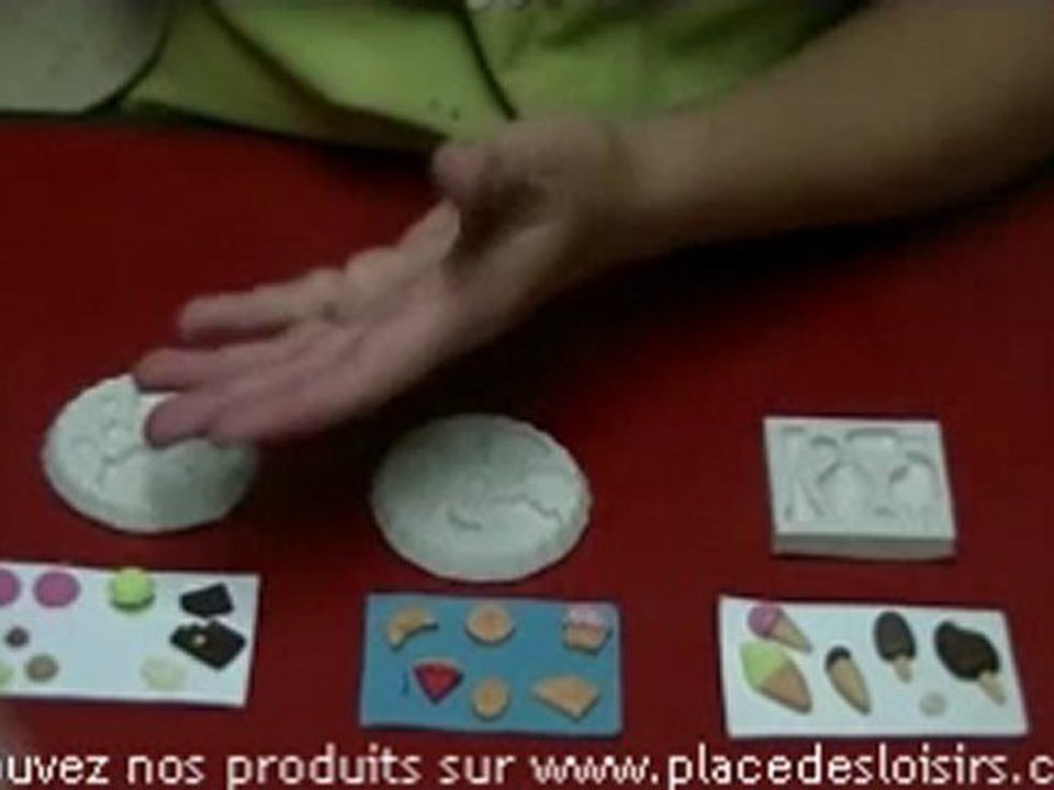 Utilisation des moules silicone : chocolats et macarons, multi-gâteaux et multi-glaces