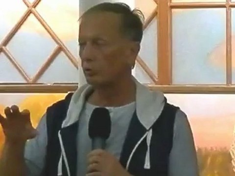 М.Задонов-презентация новой книги_6