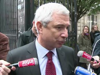 Bartolone baisse de 10% l'indemnité de frais des députés