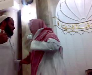 اجمل اذان يمكن ان تسمعة ويستحق ان يؤذن فى الحرم - YouTube