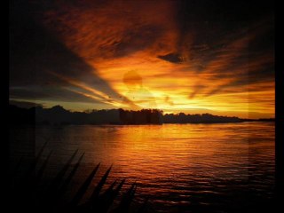 R A S M A L A T.. محمد منير.. البحر بيضحك