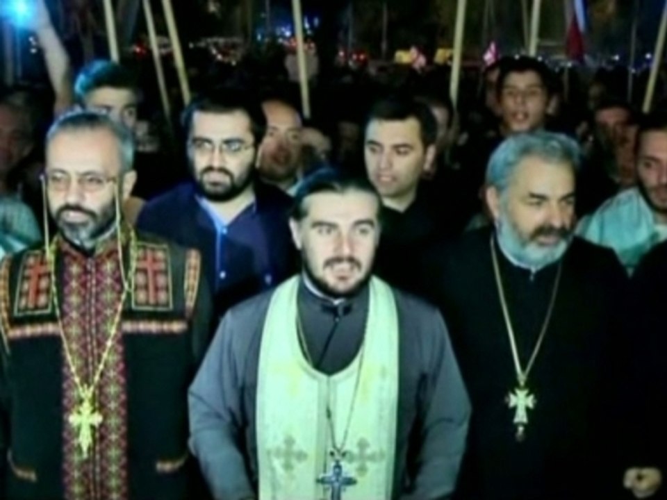 Georgian Orthodox priests join protests over prison torture