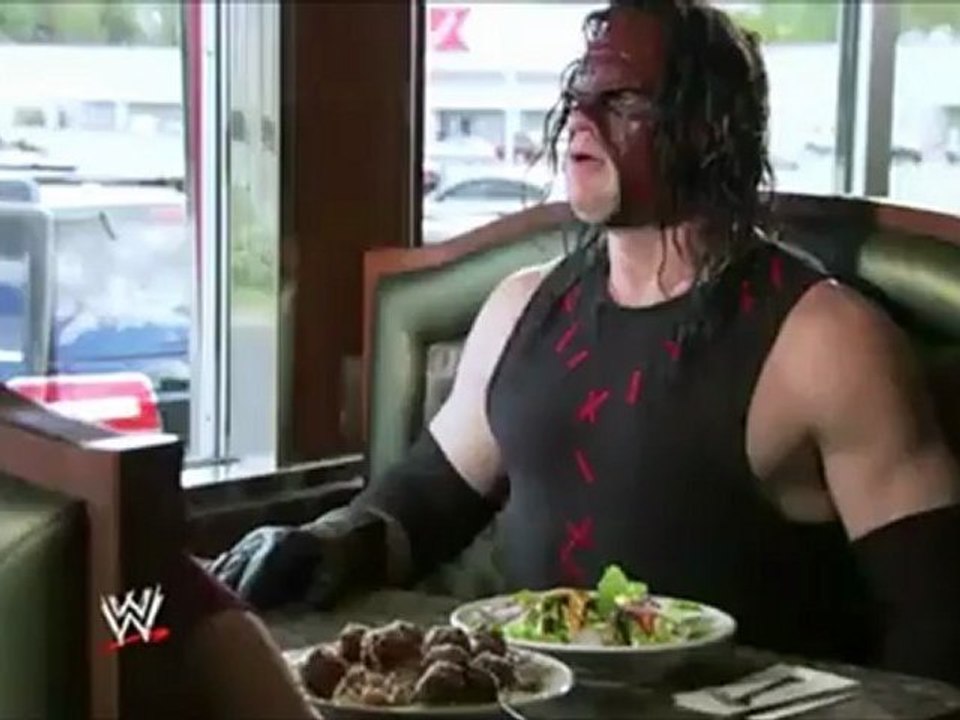 Kane et daniel bryan au restaurant